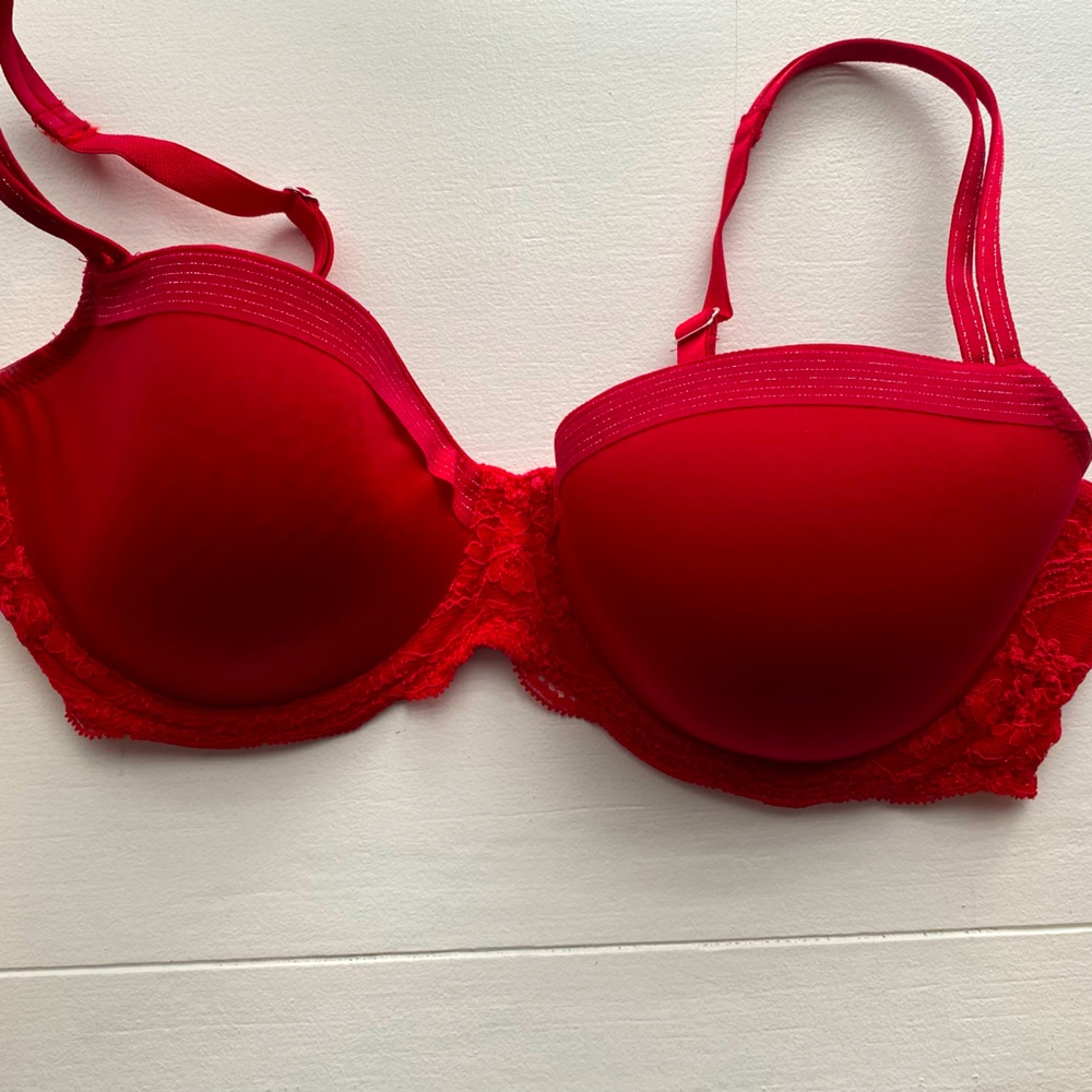 Red bra by Marie Jo in size 32E